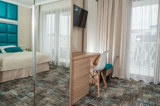 Отели типа «постель и завтрак» Villa Marlena Centrum-POKOJE OZONOWANE Устроне-Морске Двухместный номер с 1 кроватью и балконом-5